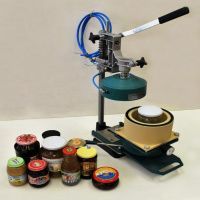 Полуавтоматическое устройство вакуумной укупорки банок винтовой крышкой «Твист-Офф». Модель УУ–5.