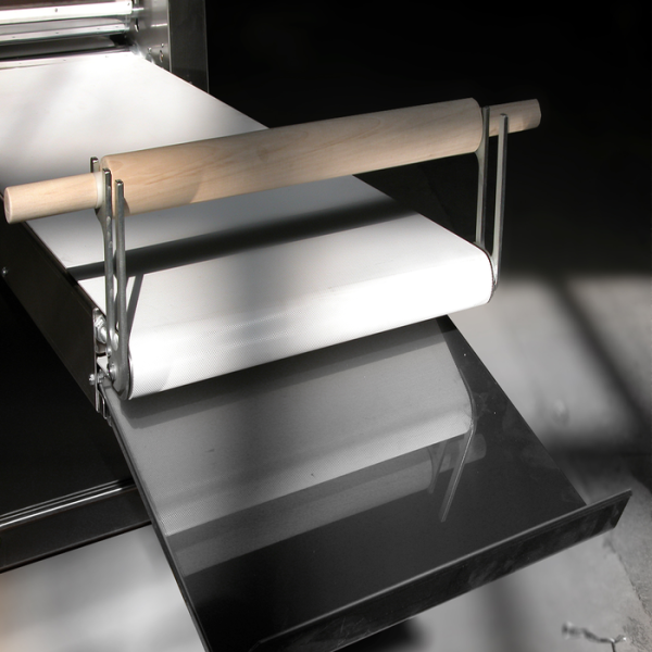 Тестораскаточная машина «Ролл-авто»