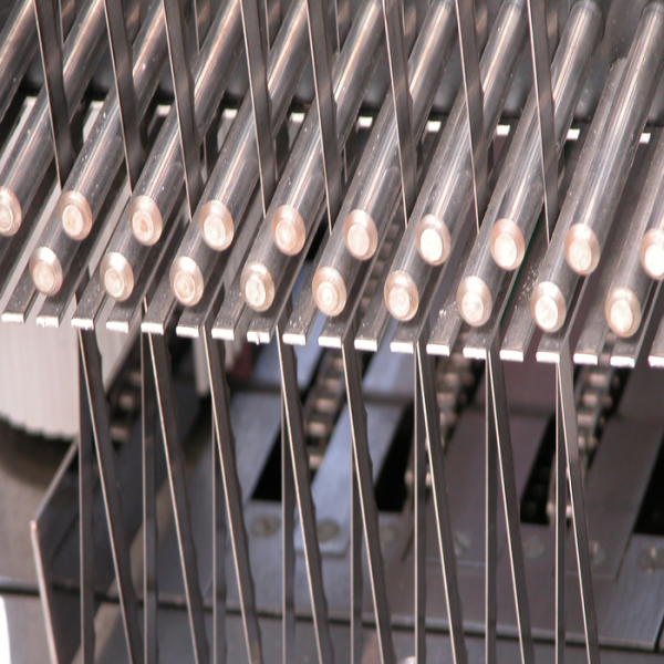 Хлеборезка (хлеборезательная машина) «Кайман» 2М